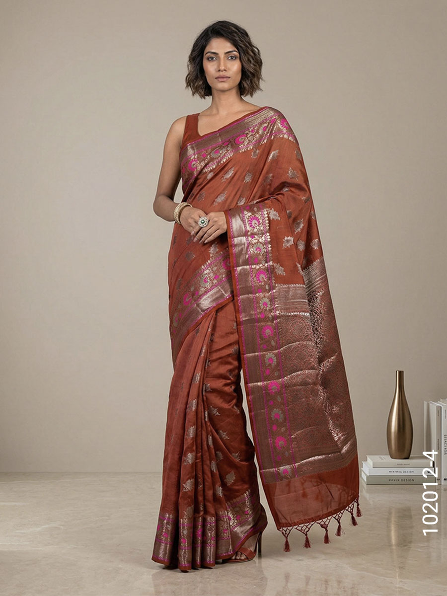 Soft Silk Resham and Zari Work Banarasi Saree Wholesale view 5