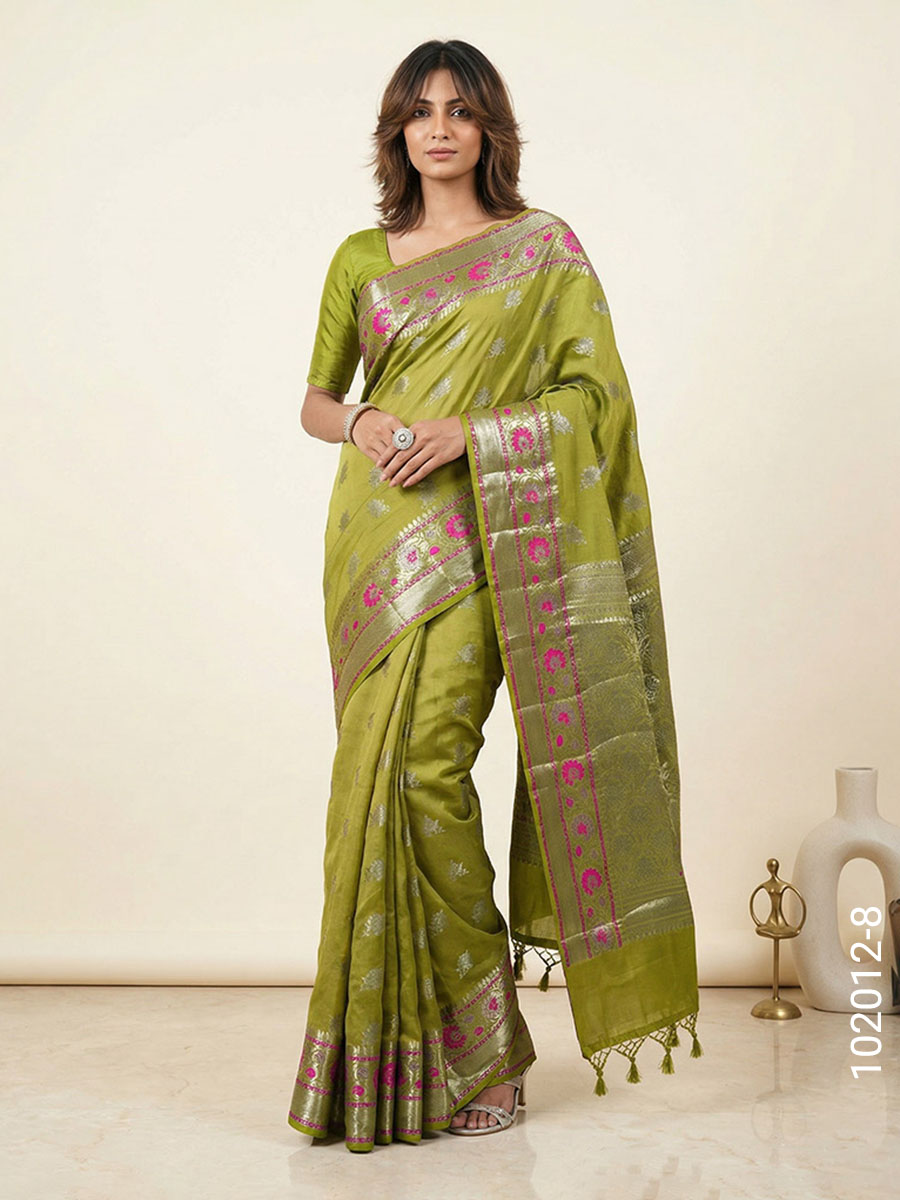 Soft Silk Resham and Zari Work Banarasi Saree Wholesale view 9