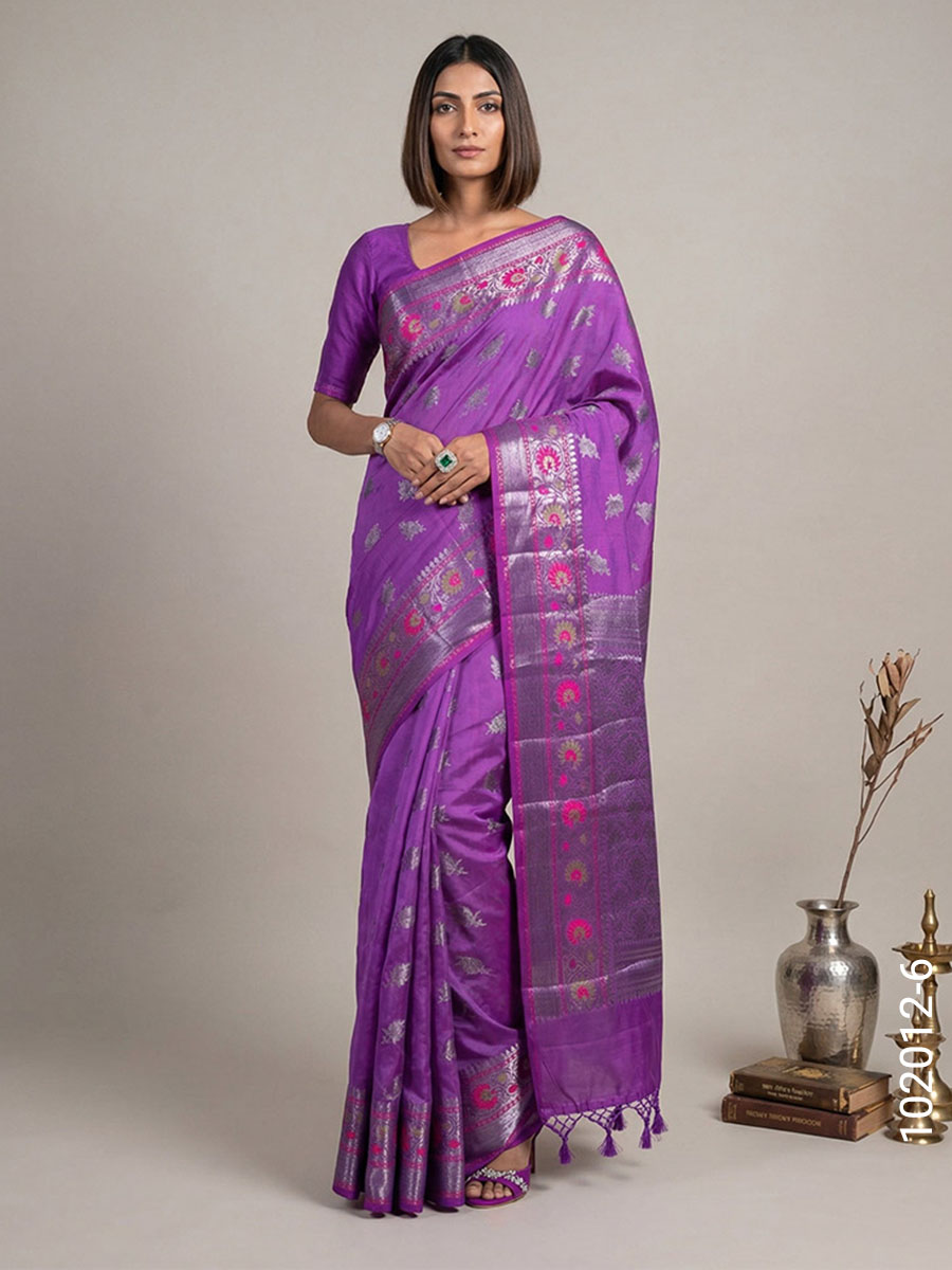Soft Silk Resham and Zari Work Banarasi Saree Wholesale view 7