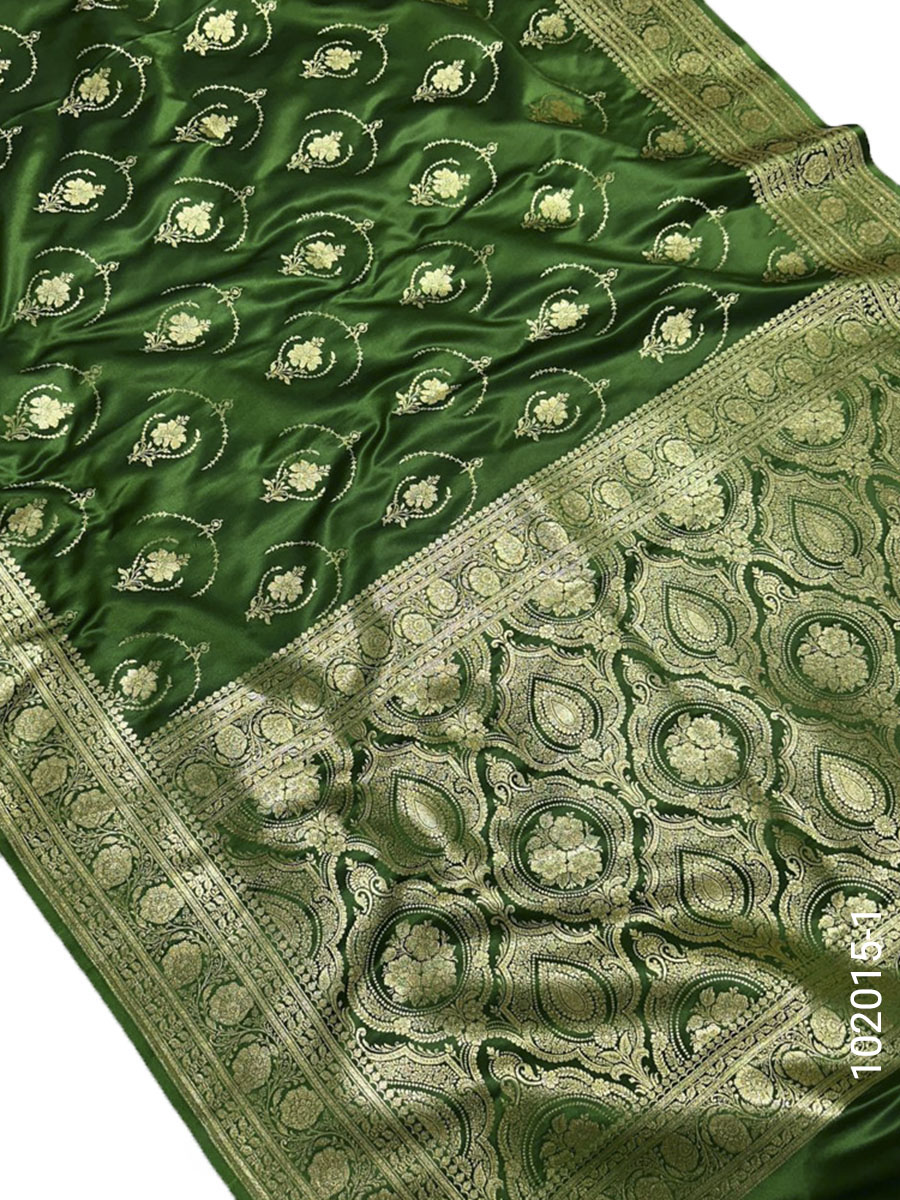 Mashru Silk Zari Jaal Work Banarasi Saree Wholesale fabric close-up